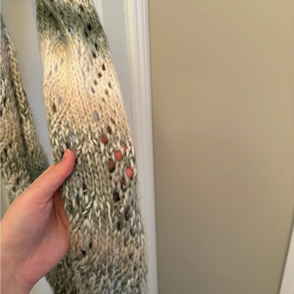 Infinity knit Scarf - Picture 3 of 6